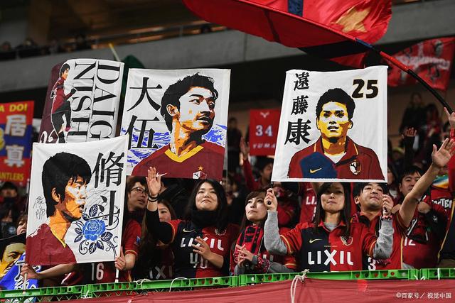 斯卢茨基：目标晋级下一阶段 在尝试平衡双线作战